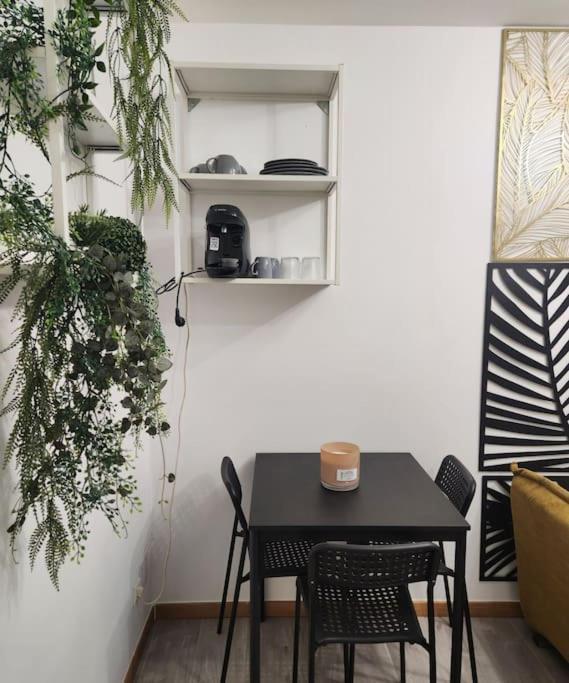 La Petite Loge De L'Ile Apartment น็องต์ ภายนอก รูปภาพ